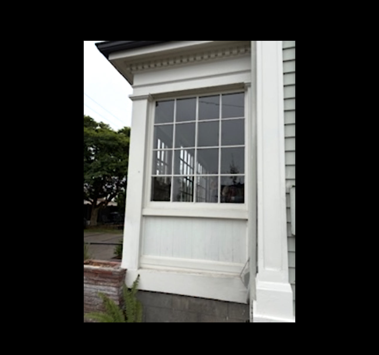 Two lattice panels, 52”H, 61.5” rough opening, 2” ground clearance, clear-grade Western Red Cedar, with hinges and jambs 💠