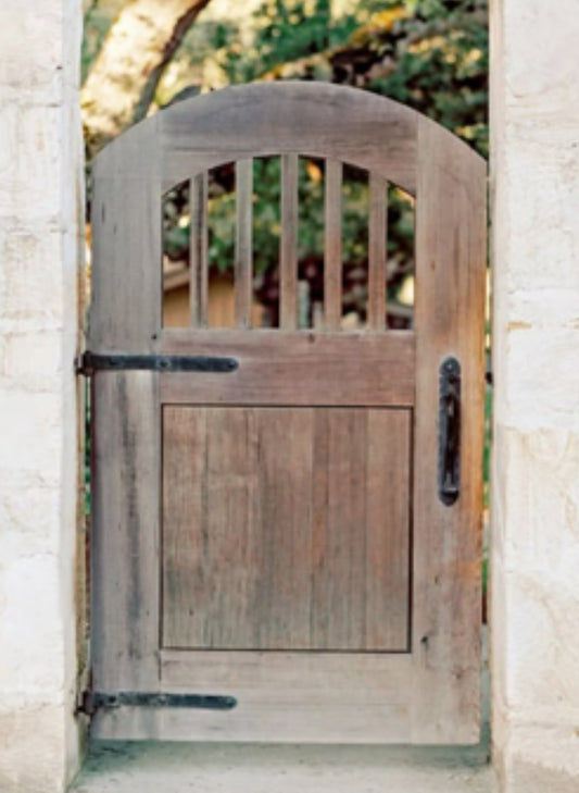 Custom Rose City Custom Wood Gate, Customized Rail Height, Picket Width and Spacing (see photo) - 1 1/2” Thick Pickets 🔹