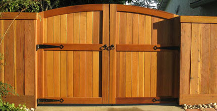 Double Swing Signature Archtop Gate Package (CAR)