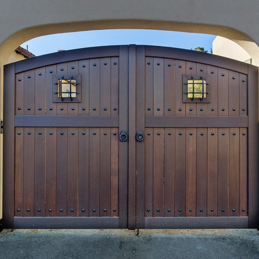 Sherwood Wooded Driveway Gate